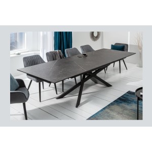 Table STELIX noire extensible jusqu'à 260cm mise en situation