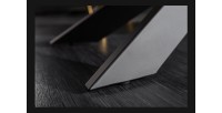 Zoom sur l'un des bouts de pieds de la table STELIX grise anthracite