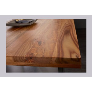 Zoom sur le coin de la table LODEN 200cm en bois de Sheesham