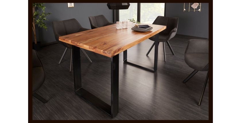 Table LODEN 140cm bois de Sheesham mise en situation