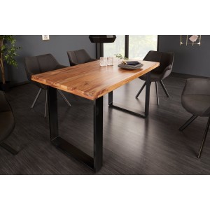Table LODEN 140 cm – Plateau en bois massif de sheesham verni – Pieds en U en métal noir
