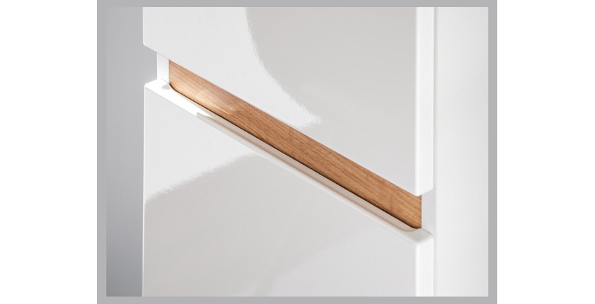 Zoom sur le placard de la colonne de rangement ASKA blanche et bois