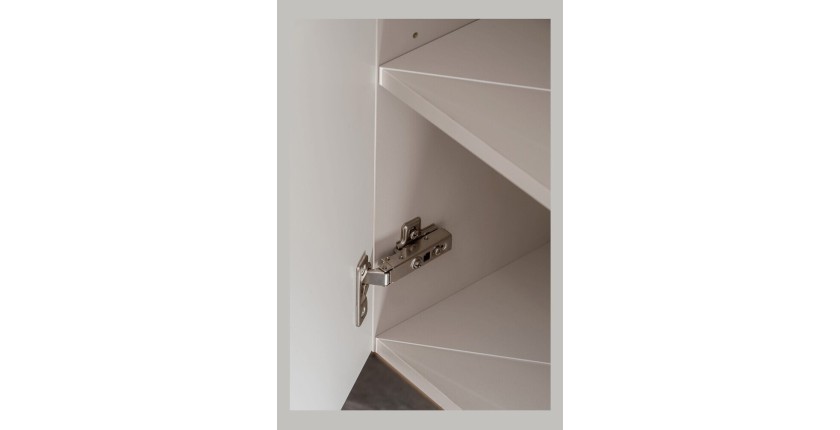 Zoom sur l'intérieur de la colonne AOKI