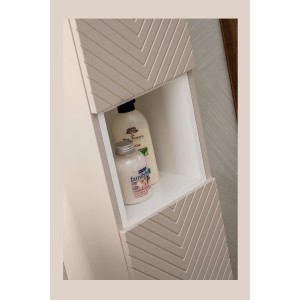 Zoom sur la niche vue de côté de la colonne AOKI