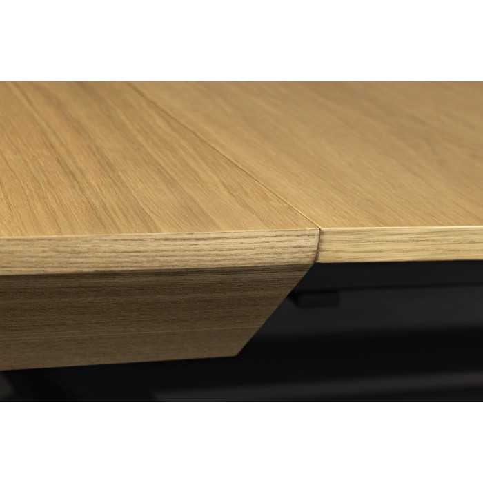 Eettafel RADIAM – MDF met licht notenhoutfineer en metaal – 200-320 cm – Uitschuifbaar