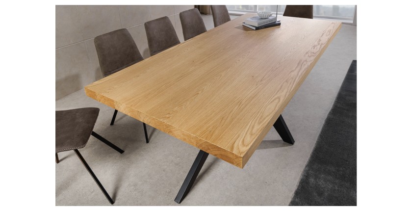 Table de salle à manger AZMA – Placage chêne et métal – 200 cm – Style moderne