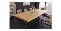 Table de salle à manger AZMA – Placage chêne et métal – 240 cm – Style moderne