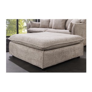 Pouf KALIA en velours bouclé champagne sur fond blanc vu de face