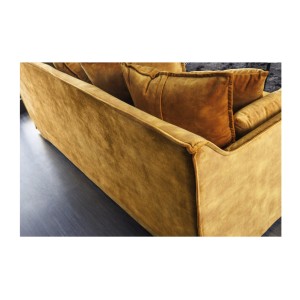 Zoom sur le dossier du canapé droit KALIA en velours jaune moutarde