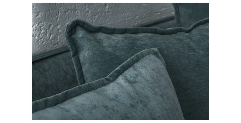 Zoom sur les coussins du canapé droit KALIA bleu canard