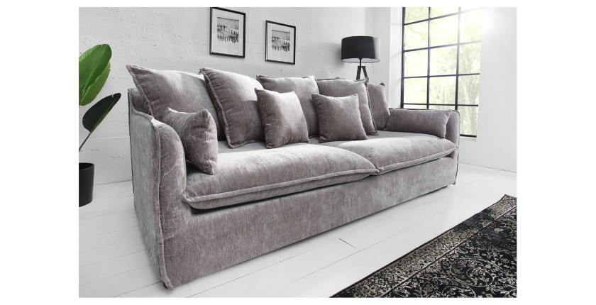 Canapé droit KALIA en velours taupe mis en situation