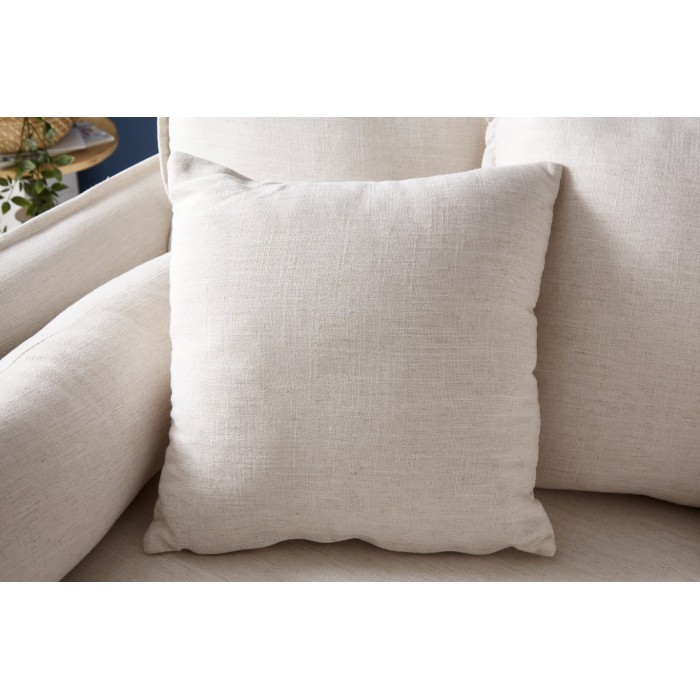 Zoom sur l'un des coussins du canapé droit 3 places HEAVEN blanc