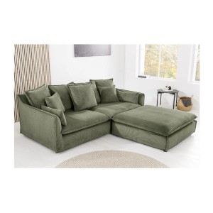 Canapé droit et pouf KALIA en tissu côtelé vert mis en situation