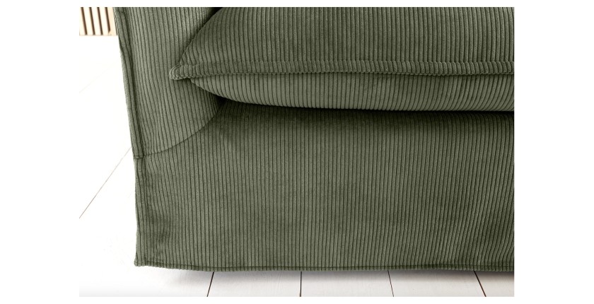 Zoom sur le bas du canapé droit KALIA en tissu côtelé vert