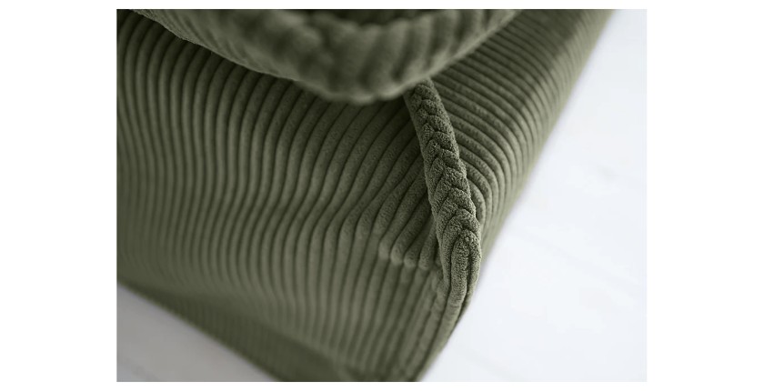 Zoom sur la tranche du pouf KALIA en tissu côtelé vert