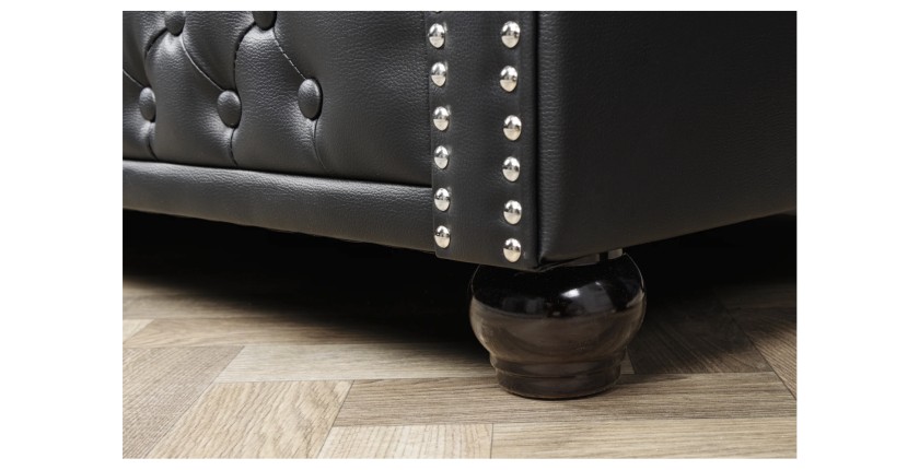 Zoom sur l'un des pieds du canapé 3 places EDGAR noir