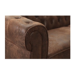 Zoom sur l'accoudoir du canapé d'angle EDGAR marron