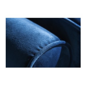 Zoom sur l'accoudoir du canapé pour la configuration canapé + pouf KOLIRI bleu