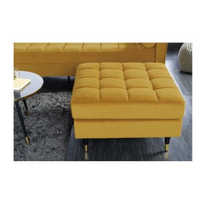 Zoom sur le pouf de la configuration du canapé et pouf KOLIRI jaune