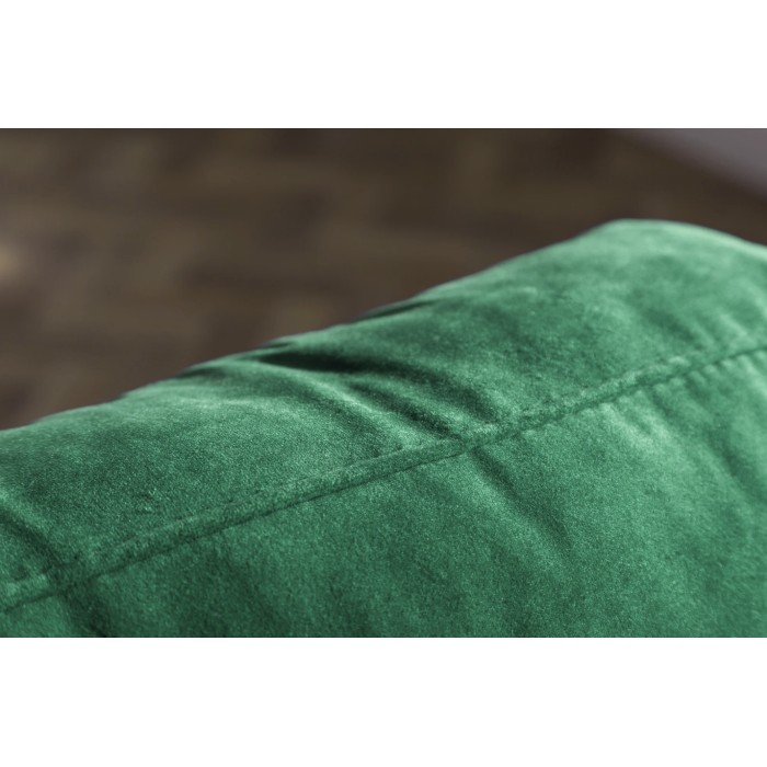 Zoom sur le dossier du canapé dans la configuration canapé et pouf KOLIRI vert