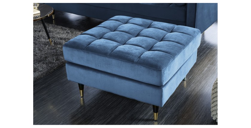 Zoom sur le pouf dans la configuration canapé d'angle et pouf KOLIRI bleu