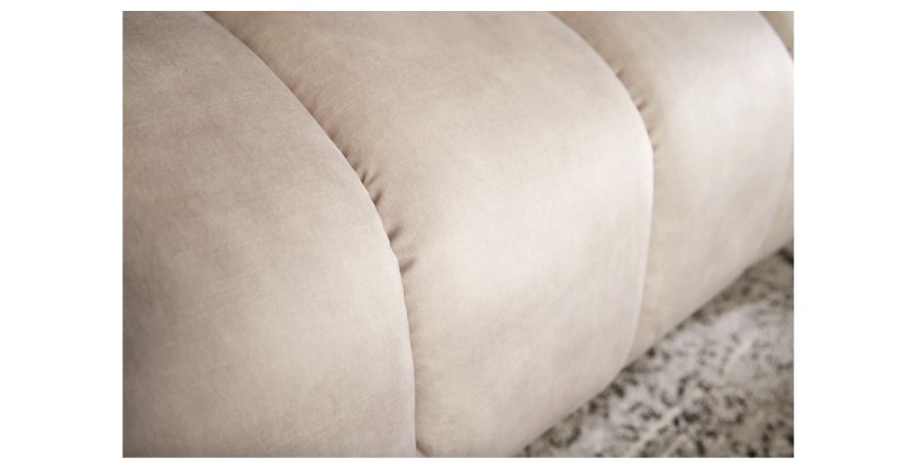 Zoom sur la tranche du canapé droit DANNA blanc