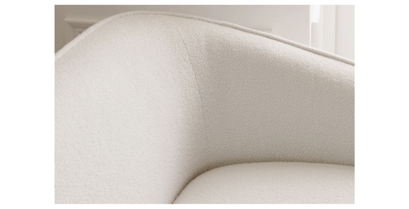 Zoom sur l'angle arrondi du canapé droit RINI blanc en tissu bouclette