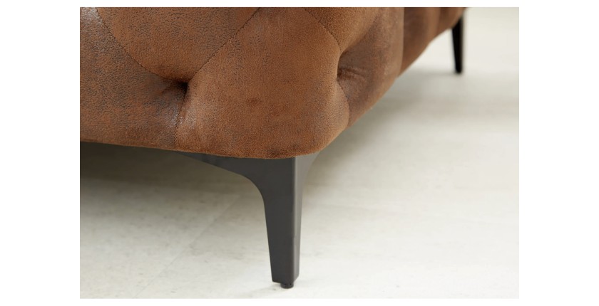 Zoom sur les pieds du canapé droit VELENA marron