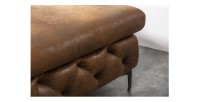 Zoom sur l'assise du pouf dans la configuration canapé + pouf VELENA marron