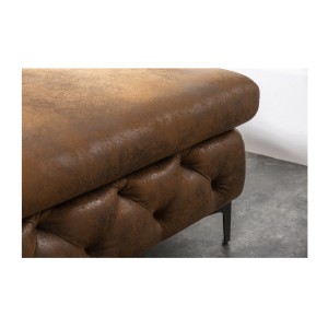 Zoom sur l'assise du pouf dans la configuration canapé + pouf VELENA marron