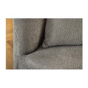 Zoom sur les coutures du canapé SOREN gris