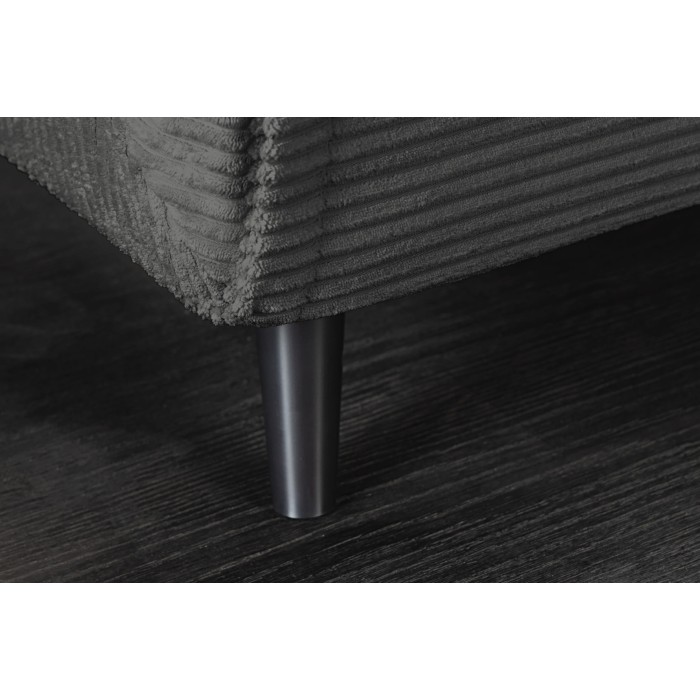 Zoom sur l'un des pieds du canapé convertible PRESTO gris foncé