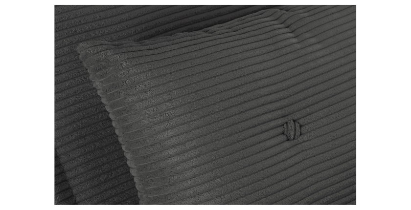 Zoom sur l'un des coussins du canapé convertible PRESTO gris foncé