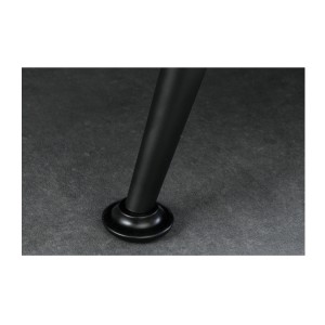 Zoom sur l'un des pieds du canapé convertible SERENO gris