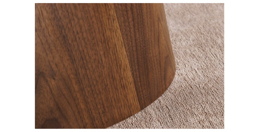 Zoom sur le pied de la table extensible LUMEA avec plateau en céramique et pied en bois de noyer