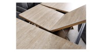 Zoom sur le plateau extensible de la table extensible LUMEA en bois de chêne et plateau en céramique aspect travertin