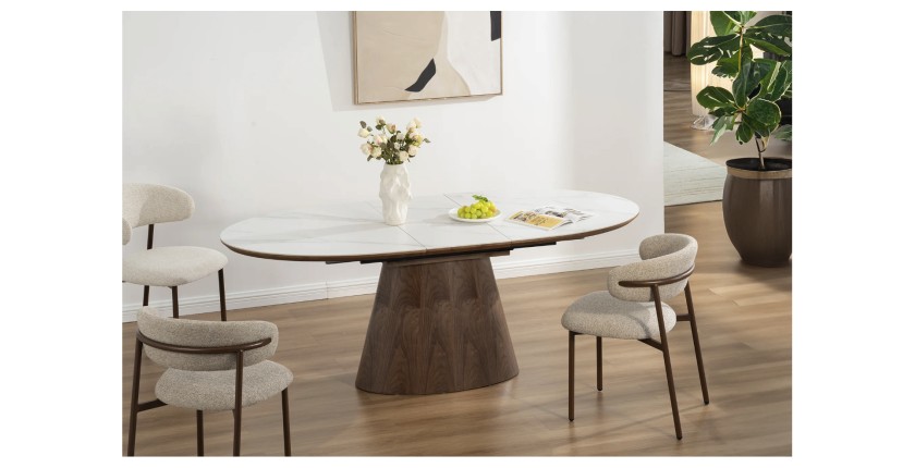 Table LUMEA en bois de noyer et plateau effet marbre blanc mise en situation