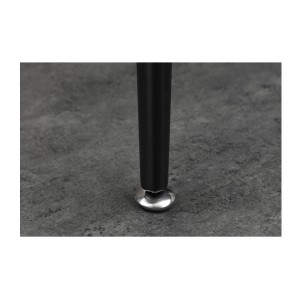 Zoom sur l'un des pieds de la table extensible CALDERO 120-160cm en chêne sauvage