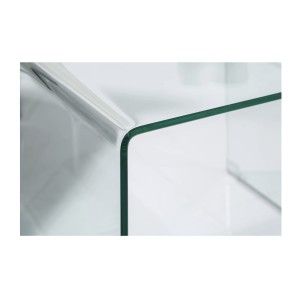 Zoom sur l'arrondi du lot de 3 tables basses gigognes HOLLOW