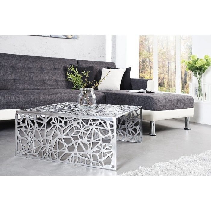 Couchtisch METRIX quadratisch 60 cm – Design-Couchtisch aus silbernem Aluminium mit geometrischen Mustern