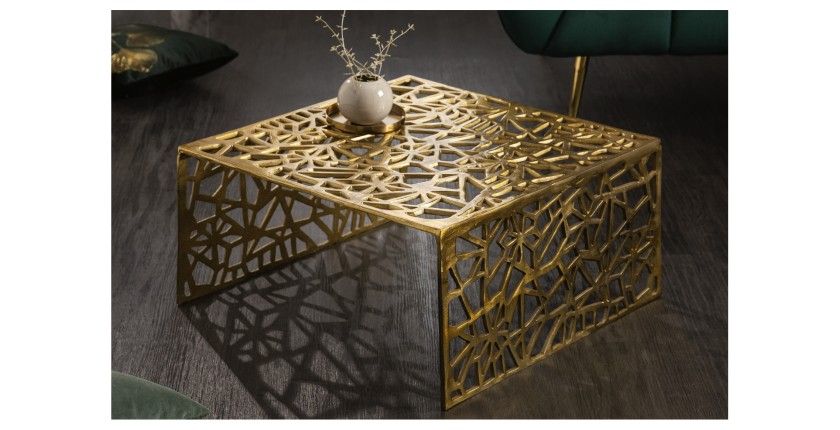 Table basse METRIX carrée 60 cm – Table basse design en aluminium doré à motifs géométriques