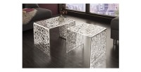 Tables basses gigognes carrés argentés METRIX séparés l'une de l'autre