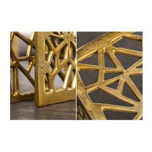 Zoom sur les détails des tables basses gigognes carrés dorées METRIX 60cm