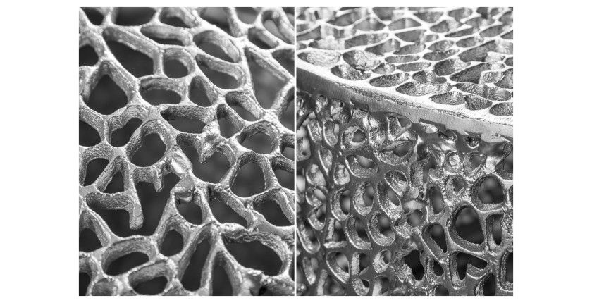 Table basse METRIX ronde argentée 80 cm – Table basse design en aluminium ajouré