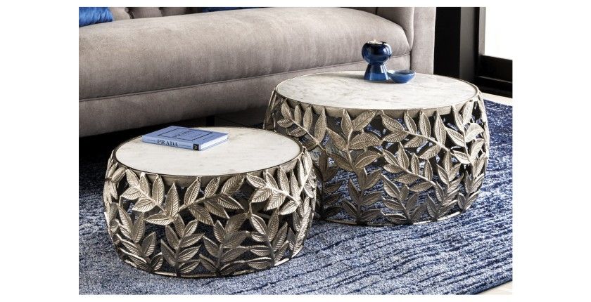 Lot de 2 tables basses METRIX argentées avec plateau en marbre – Tables basses design motif feuillage