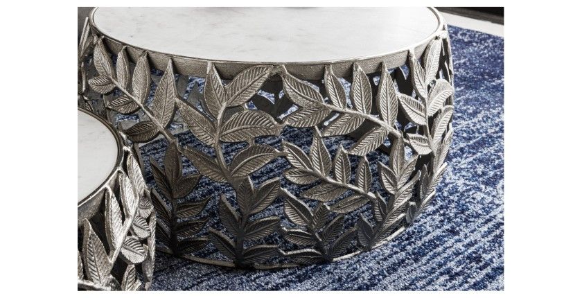 Lot de 2 tables basses METRIX argentées avec plateau en marbre – Tables basses design motif feuillage