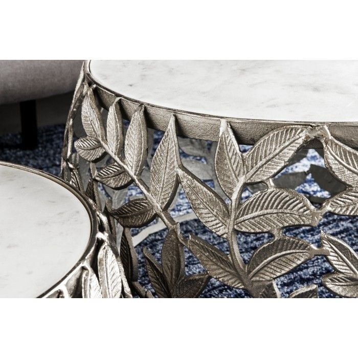 Set di 2 tavolini METRIX argentati con piano in marmo - Tavolini design con motivo a fogliame