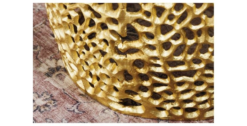 Lot de 2 tables basses METRIX dorées avec petit motif arrondi – Tables basses design en aluminium et bois d’acacia