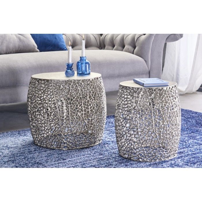 Set di 2 tavolini METRIX argentati con piccolo motivo arrotondato - Tavolini design in alluminio opaco