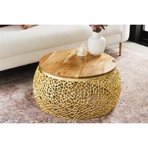 Table basse ronde 72cm dorée avec plateau en bois d'acacia METRIX mise en situation